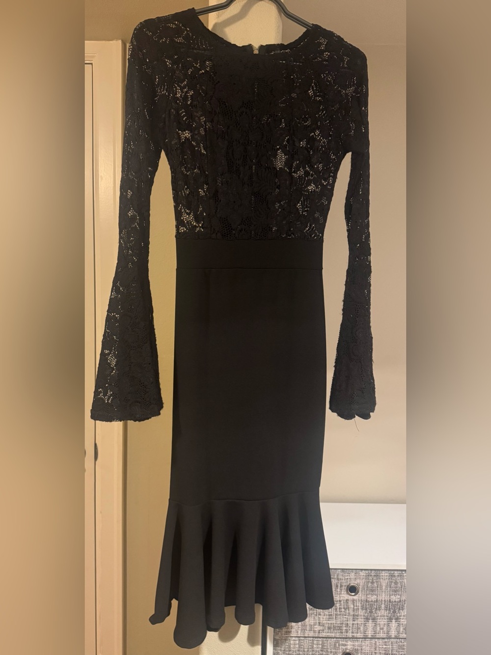 Black Floral Lace Bell Sleeve Midi Dress